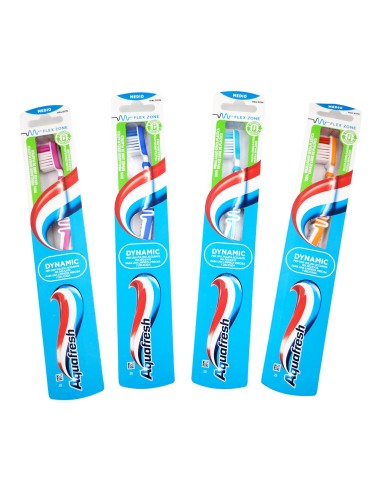 offerta Aquafresh Spazzolino Dynamic Testina con Setole Medie di Differenti Lunghezze 1 Pz