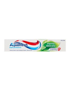 Aquafresh Dentifricio Tripla Protezione Gusto Menta Delicata 75 ml