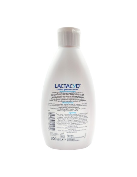 offerta Lactacyd Protezione Attiva Detergente Intimo per Tutti i Tipi di Pelli 300 ml