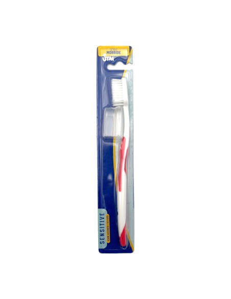 offerta Utm Spazzolino Sensitive con Setole Morbide e Copritestina 
