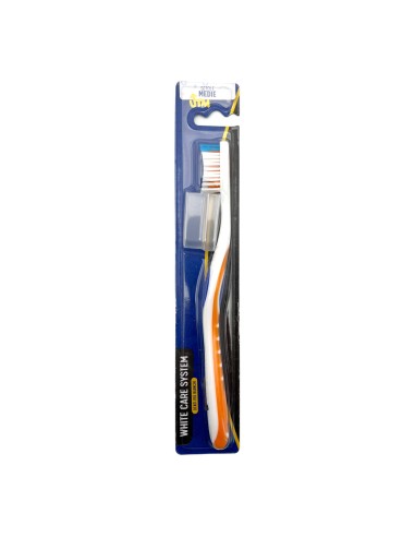 offerta Utm Spazzolino White Care System con Setole Medie e Copritestina 