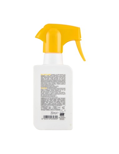offerta Clinians Sun Care Spray Protettivo Pelli Sensibili SPF 50+ Molto Alta 250 ml